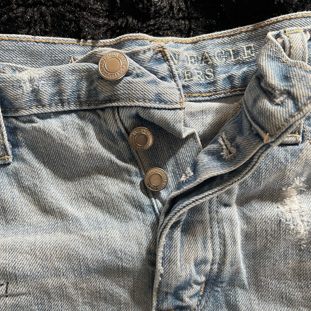 American Eagle Outfitters Vintage Festival Denim Women's Shorts. Size 4 - Picture 2 of 5